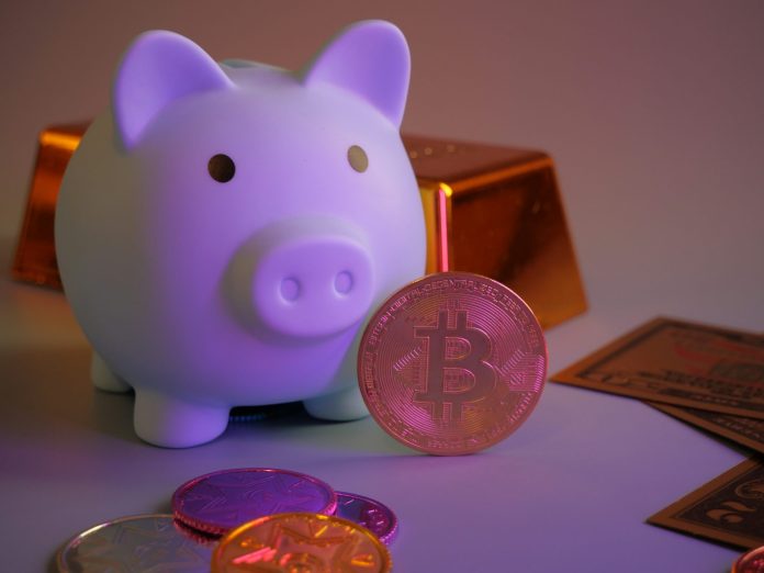 Banking Meets Bitcoin: French Banking Large Presents Crypto To Hundreds of thousands