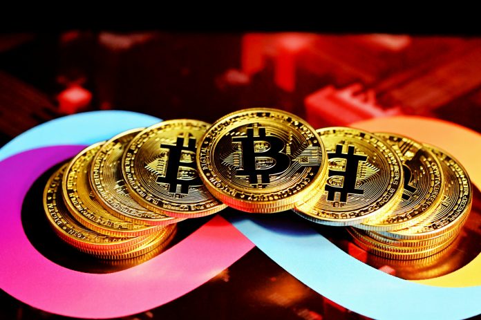 Bitcoin Senses Threat As Trump Balks At Europe With Main Tariffs