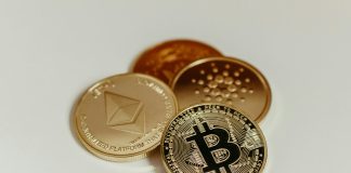 Banks And Crypto Companies Again At The Desk As CLARITY Talks Restart