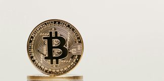 Bitcoin MVRV Falls Into 0–10% Zone — Is A Restoration Underway?