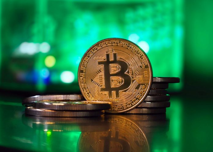 Bitcoin Trades Under ETF Value-Foundation As MVRV Alerts Mounting Strain Bitcoin Trades Under ETF Value-Foundation As MVRV Alerts Mounting Strain