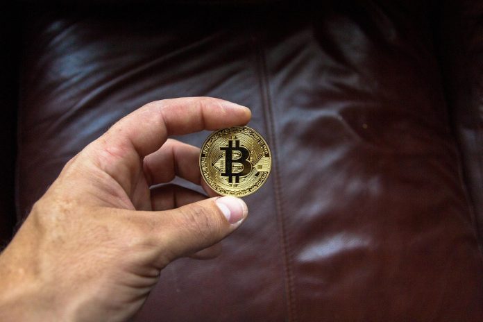 Bitcoin Hovering Close to $71,000 Whereas A Larger Transfer Brews Beneath