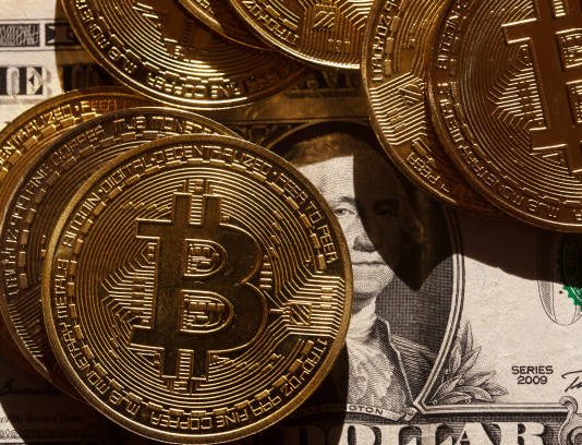 Analyst Reveals How To Commerce The Bitcoin Cycle, Predicts When Value Will Hit $215,000