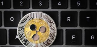 XRP Compression Peaks: Symmetrical Triangle Indicators Explosive Transfer Forward