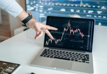 If You’re Holding XRP, This Pundit Says You Ought to See This