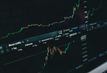 Crypto Market Sees $1.46B Fund Exodus As Merchants Flip Cautious