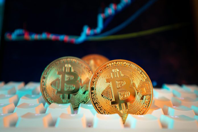 Bitcoin Information $40B+ In Capital Outflows As ‘Humpback’ Whales Intensify Promoting – Particulars