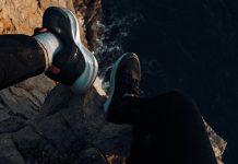 Bitcoin Faces Extended Downtrend Via 2027, Analyst Warns