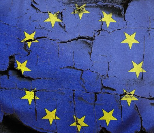 Stablecoin Shakedown: Binance, Coinbase And Kraken Limit USDT In Europe Forward Of MiCA Deadline